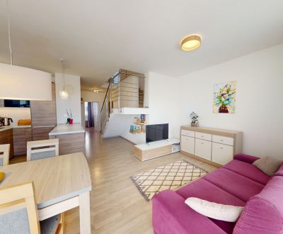 Sale Three bedroom apartment, Three bedroom apartment, Cementárenská, 