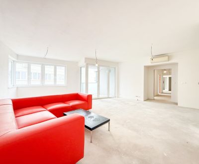 Sale Three bedroom apartment, Three bedroom apartment, Jesenského, Tre
