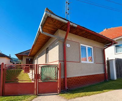Sale Family house, Family house, Liptovské Kľačany, Liptovský Mikuláš,