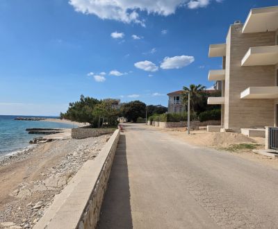 CROATIA - Apartments in the 1st row (3i) - MANDRE, island PAG