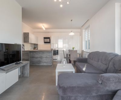 Rent Two bedroom apartment, Two bedroom apartment, Bernolákovská, Sene