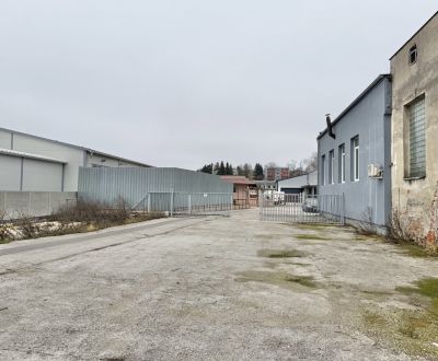 Spacious Industrial Hall for Rent in Žilina's Prime Location