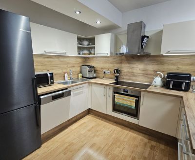 Sale Two bedroom apartment, Two bedroom apartment, Kvačalova, Žilina, 