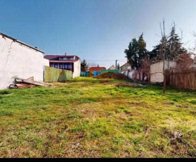 Sale Land – for living, Land – for living, Duklianskych hrdinov, Malac
