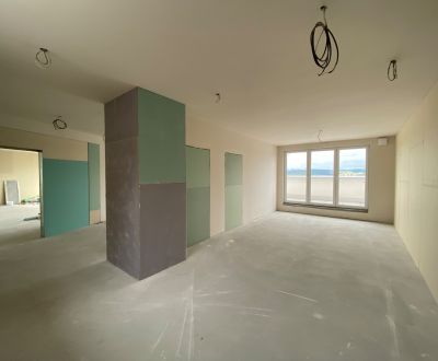 Sale Three bedroom apartment, Three bedroom apartment, Žilina, Slovaki