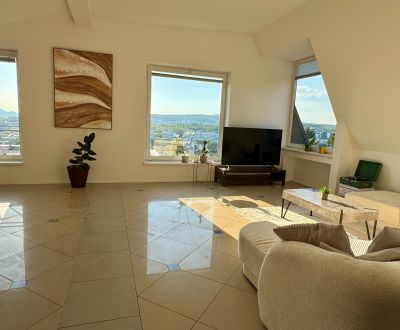 Exclusive 2-bdr apartment with panoramic views, Old Town