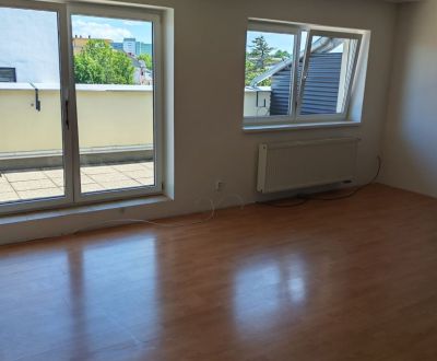 Rent Single studio, Single studio, 1. mája, Poprad, Slovakia