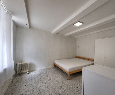 Rent Single studio, Single studio, Obchodná, Bratislava - Staré Mesto,
