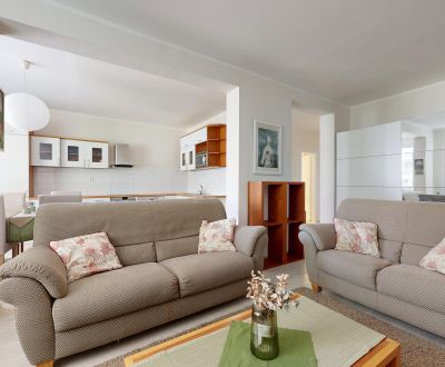 RIVERS | Spacious 3-bedroom apartment for sale