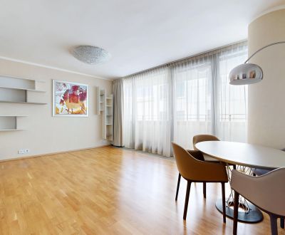 RIVER PARK | 1-Bedroom Apartment with Terrace and Danube View | RIVERS