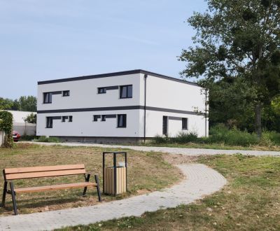 Sale Four+ bedroom apartment, Four+ bedroom apartment, Dunajská Streda