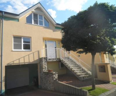 Rent Family house, Family house, Trinásta, Bratislava - Nové Mesto, Sl