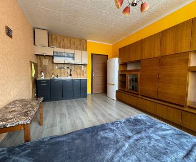 Rent Single studio, Single studio, Nové Zámky, Slovakia