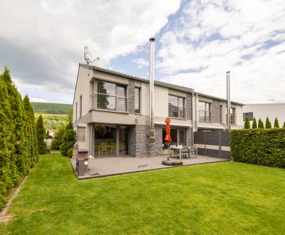 Beautiful family house 135m2, with fire place, terrace and garden