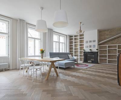 METROPOLITAN Luxurious 3-bdrm apartment in the city centre of Bratisla