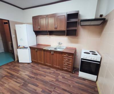 Rent One bedroom apartment, One bedroom apartment, Nové Zámky, Slovaki