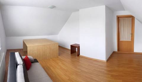 Offices, Veľká Okružná, Rent, Žilina, Slovakia