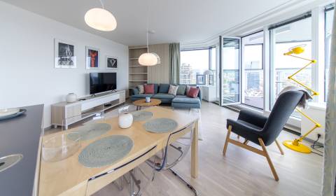 Spacious 2bdr apt 85m2, with loggia and 2x parking, PANORAMA TOWERS
