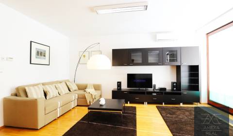 One bedroom apartment, Dunajská, Rent, Bratislava - Staré Mesto, Slova