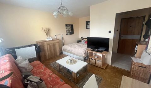 Rent Studio, Studio, Tulská, Banská Bystrica, Slovakia