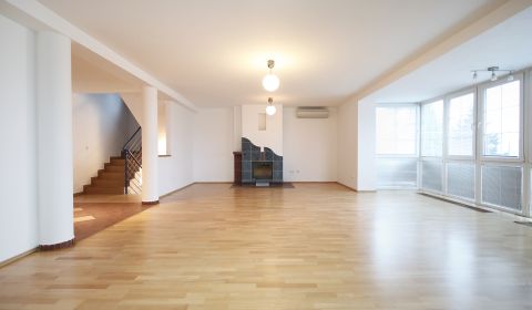 Luxurious 6-family house for rent in Bratislava