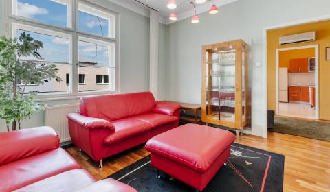 One bedroom apartment, Dunajská, Rent, Bratislava - Staré Mesto, Slova