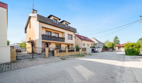 Family house, Sĺňavská, Sale, Bratislava - Podunajské Biskupice, Slova