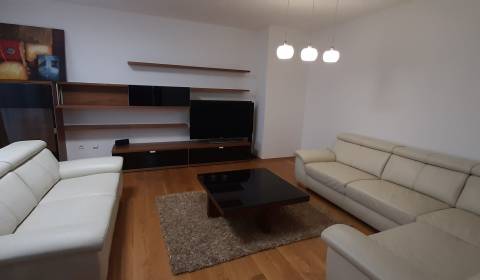 Rent Three bedroom apartment, Antolská, Bratislava - Petržalka, Slovak