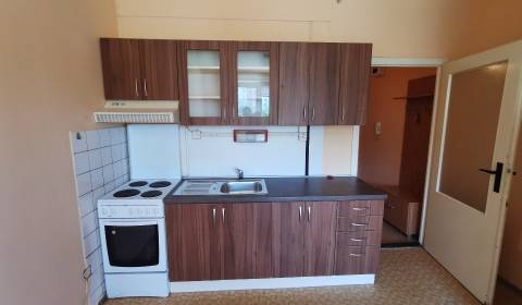 Single studio, Rent, Nové Zámky, Slovakia