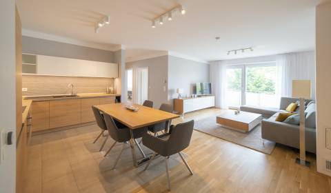 SOLD Charming modern furnished 2bdr apartment, 76m2, Hainburg