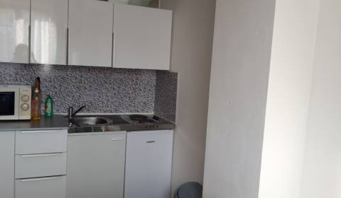 Single studio, Bencúrova, Rent, Bratislava - Ružinov, Slovakia