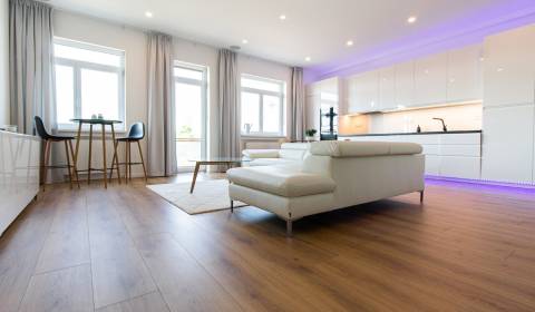Two bedroom apartment, Rázusovo nábrežie, Rent, Bratislava - Staré Mes