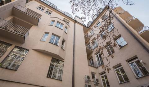 Sale One bedroom apartment, Gunduličova, Bratislava - Staré Mesto, Slo