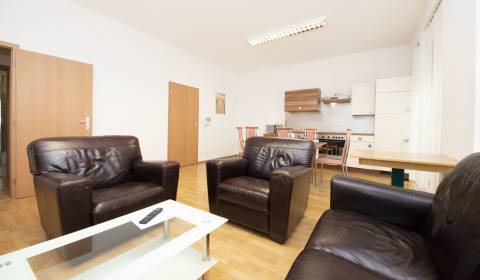 METROPOLITAN │   Furnished 2-bdrm apartment for rent Bratislava