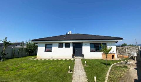 Family house, Dlhá, Sale, Pezinok, Slovakia