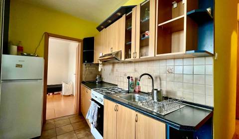 Rent Two bedroom apartment, Two bedroom apartment, Mamateyova, Bratisl