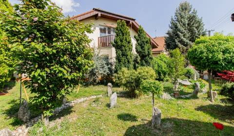 METROPOLITAN │  Family house for rent in Dunajská Lužná