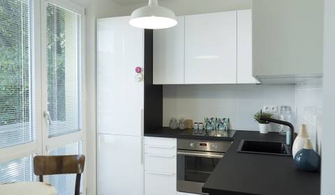 One bedroom apartment, Sibírska, Sale, Bratislava - Nové Mesto, Slovak