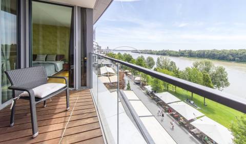 1-bdr apartment, Danube view, Eurovea, 56m2, Loggia, Parking, Cellar