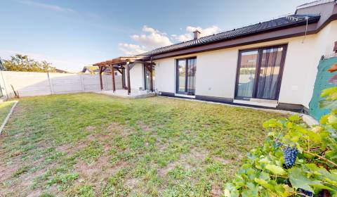Family house, Pri jazere, Sale, Pezinok, Slovakia