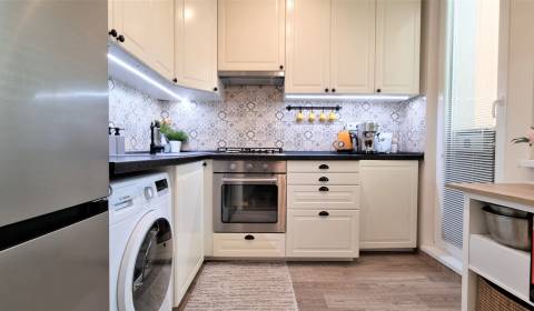 Two bedroom apartment, Púpavová, Sale, Bratislava - Karlova Ves, Slova