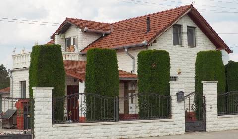 Family house, Mezo utca, Sale, Mosonmagyaróvár, Hungary