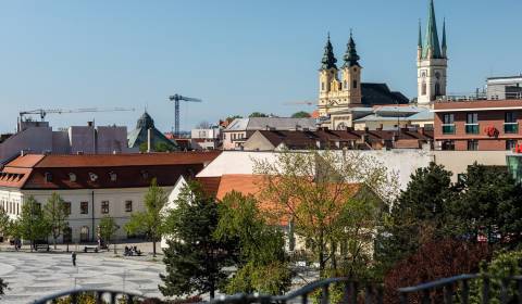 FOR RENT 2-bedroom luxury apartment right in the center of Nitra