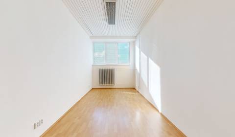 Offices, Púchovská, Rent, Bratislava - Rača, Slovakia
