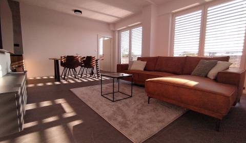 Modern 3-Room Apartment with Balcony in Piešťany Center