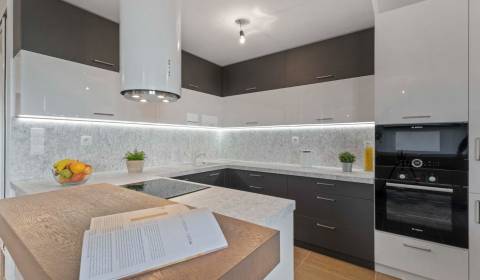 Three bedroom apartment, Martina Granca, Sale, Bratislava - Dúbravka,