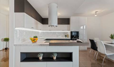 Three bedroom apartment, Martina Granca, Sale, Bratislava - Dúbravka,