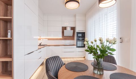 Rent Two bedroom apartment, Two bedroom apartment, Andovská, Nové Zámk