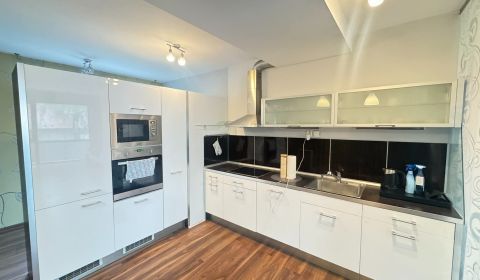 Rent Two bedroom apartment, Two bedroom apartment, centrum, Nové Zámky