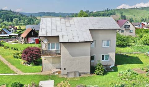 Predaj rodinného domu s nádherným pozemkom v centre obce Raková